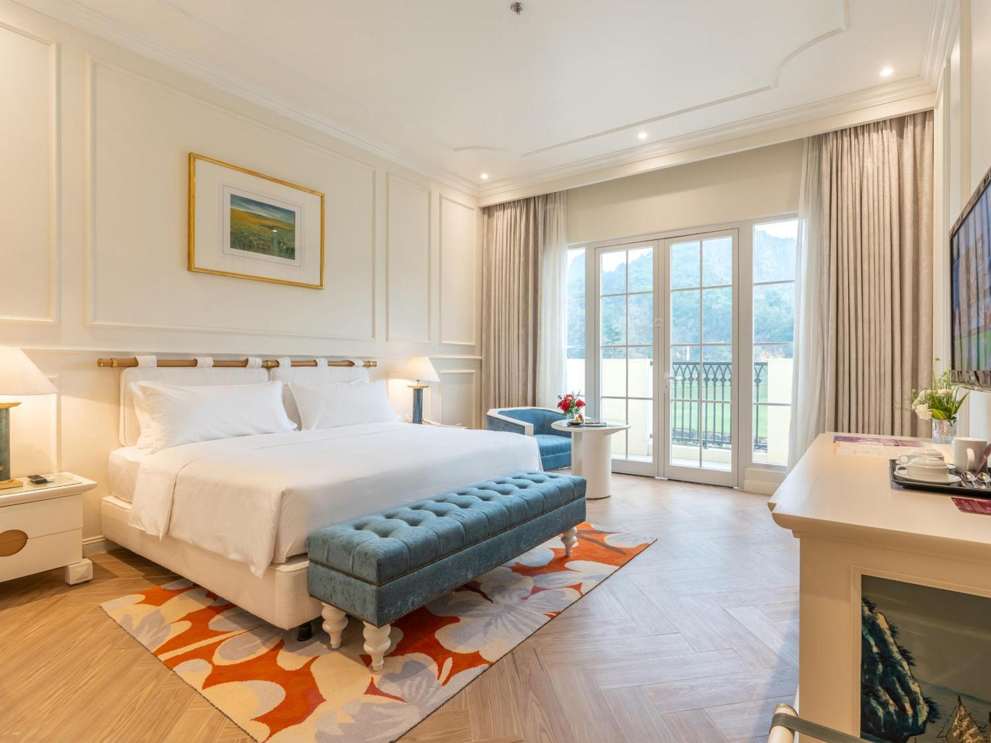 Legend Valley Hotel Ha Nam Phu Ly Exterior photo