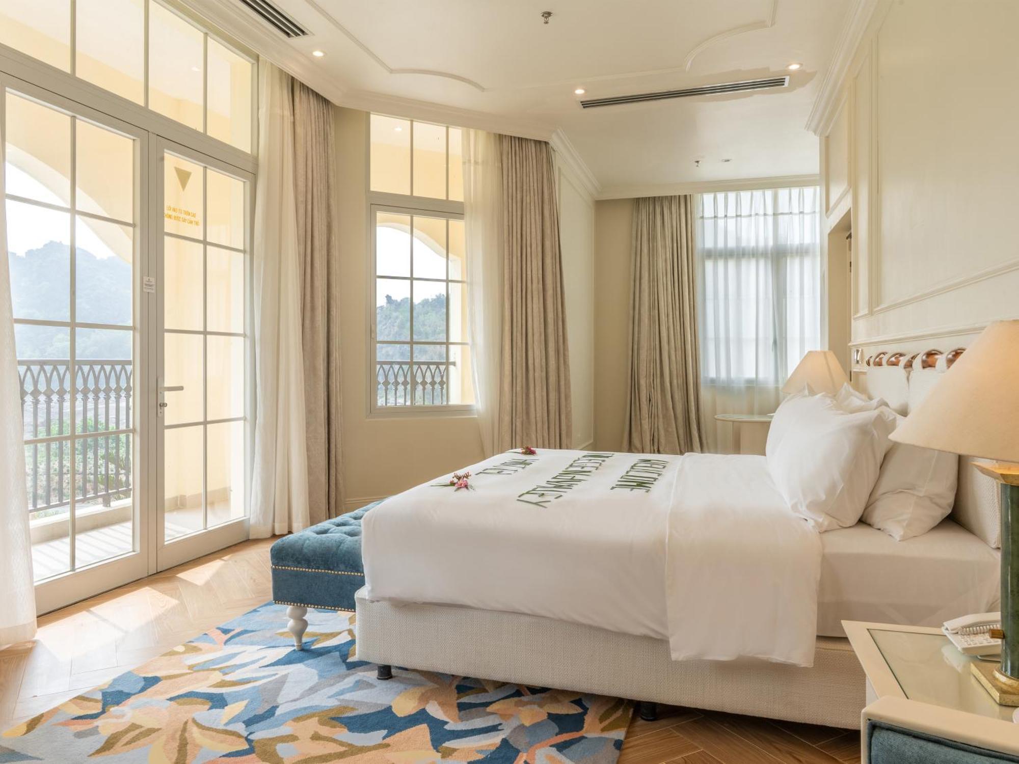 Legend Valley Hotel Ha Nam Phu Ly Exterior photo